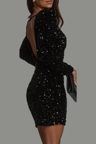 Elegante Glitter Winter Jurk Met Rugloos Ontwerp Voor Speciale Gelegenheden En Feestdagen