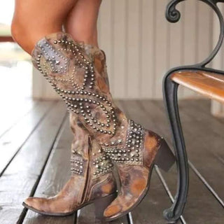 Karla Dames Western Enkellaarsjes met Studs en Hoge Hak Bruin