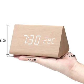 Wekker - WoodWatch - LED Display - Spraakbesturing Hout-driehoek