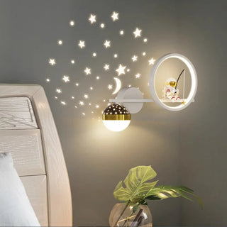 BrightNest – Moderne wandlamp met zachte verlichting Wit links