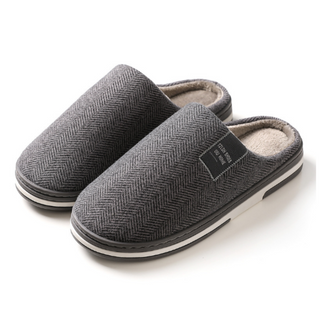 Comfortabele unisex slippers, warm en comfortabel voor thuis. Donkergrijs
