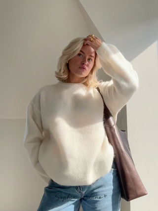 Aurora Luxe Mohair Sweater – Tijdloos Comfort en Elegantie