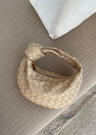Crossbodytas met geweven design, gemaakt van veganistisch leer, lichtgewicht.