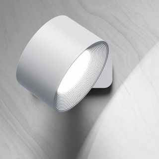 Draadloze wandlamp met aanraakbediening en 360° draaibare LED-verlichting. Wit