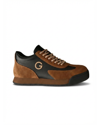 Elegante leren schoenen voor heren met een formele stijl en het comfort van natuurlijk leer.