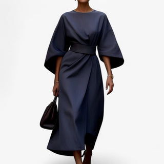 Elora | Asymmetrische feestjurken voor dames – een gedurfde combinatie van elegant en modern design voor in de stad Donkerblauw