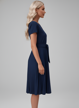 Amore | Dames Midi-jurk – Sierlijke Plissé-details, Taille-accentuerende Riem & Soepelvallend Comfort