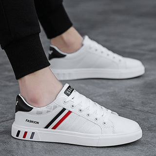 Sean Sneakers | Stoere & Casual sneakers voor heren Wit (met rode en blauwe details) 39