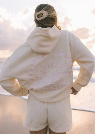 Hoodie met golfborduurwerk - een comfortabele look voor elke dag. crème
