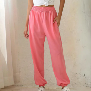 Joggingbroek van zachte katoenmix met een comfortabele pasvorm voor dagelijks gebruik. Roze