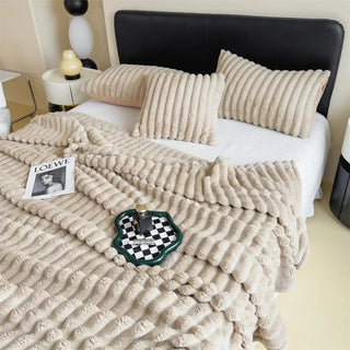 Knuffeldekens van fleece voor warmte en gezelligheid thuis.