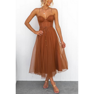 Beya | Dames Zomerjurk – Moderne Look & Spaghettibandjes roest