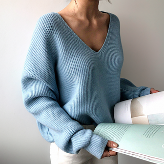 Noor | Comfortabele V-hals trui Lichtblauw