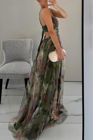Pasha | Bloemrijke elegantie en verfijnd silhouet