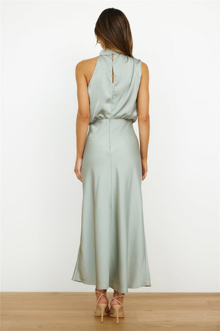 Vanity | Dames Midi-jurk – Moderne Halslijn, Elegant Design & Vrouwelijke Verfijning
