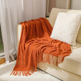 Stijlvol gebreid bankkleed – Scandinavische elegantie en comfort Donkeroranje