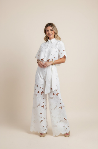 Chloé | Tweedelige zomerset voor dames – bloemenpatroon en luchtig borduurwerk