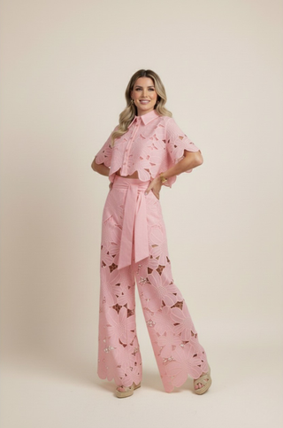 Chloé | Tweedelige zomerset voor dames – bloemenpatroon en luchtig borduurwerk