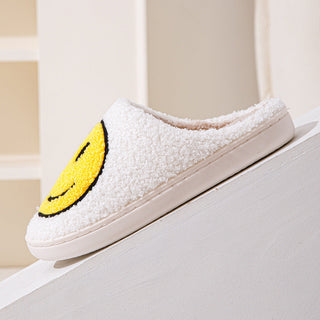 Unisex slippers met smiley-print, warme en zachte huisschoenen.