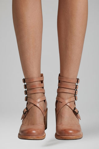 Dames Sandalen met Gecusht Voetbed en Gespsluiting Donkerbruin