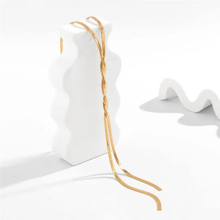 Elegante Halssieraad met Lange Ketting