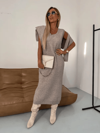 Nella Coltrui en Jurk Set Beige