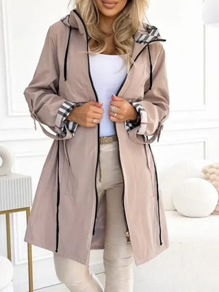 Orla | Waterdichte & Windbestendige Ritsjas Beige