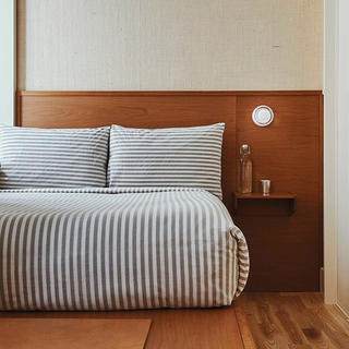 Mystic - Dimple Flush Mount Wandlamp